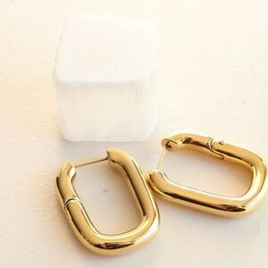NEW Vintage French Style Chunky Hoop Earrings, Gold plated